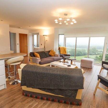 Appartement Beautiful Cotswold View à Bourton-on-the-Water Extérieur photo